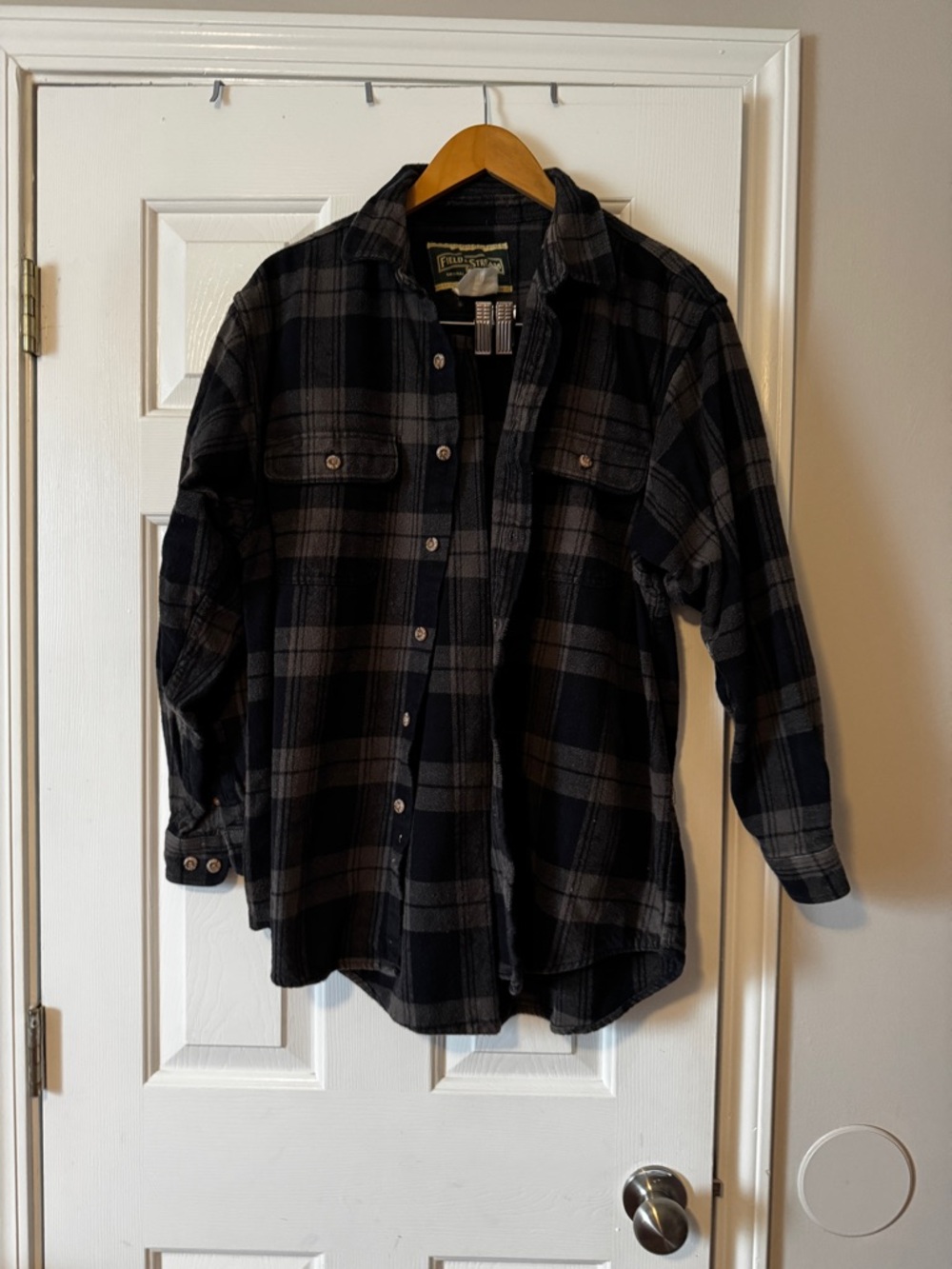 Vintage Field & Stream Plaid Cotton Flannel Button Down Shirt - Black & Grey